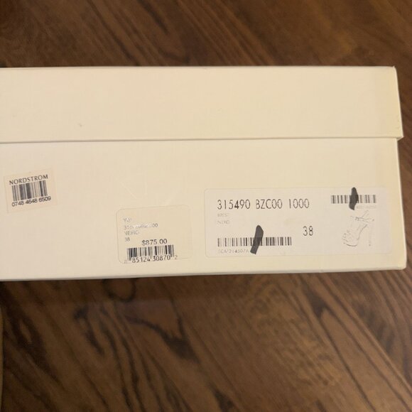 Women’s Yves Saint Laurent Tribute Heels - Picture 6 of 8